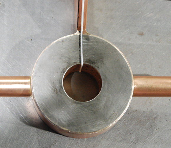 コイル溶接部の写真